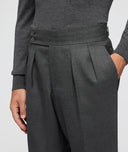 Traje hecho a medida para hombre gris en twill de lana